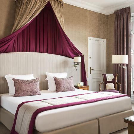 Hotel Barriere Le Royal Deauville Exterior photo